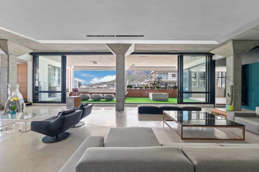 2 Bedroom Property for Sale in Gardens Western Cape